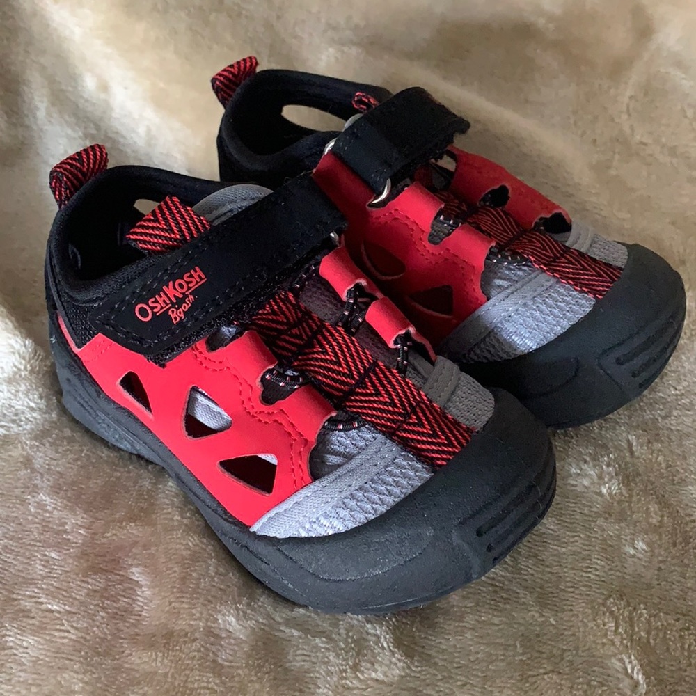 NWOB OshKosh B’Gosh Kid’s Sneakers